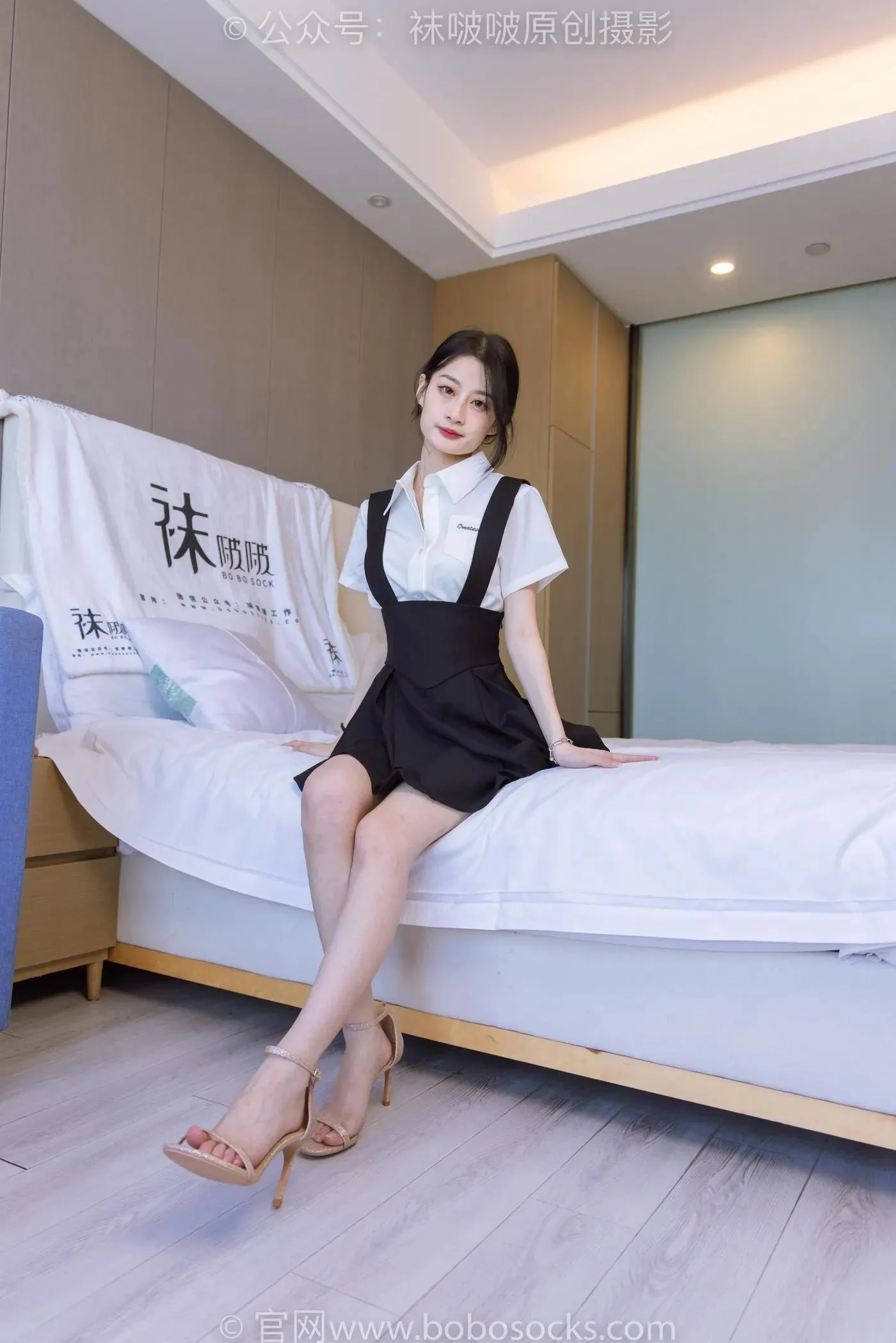 [BoBoSocks袜啵啵]NO.180 苏苏-高跟鞋、肉丝、裸足、踩酸奶剧情 [161P]插图9